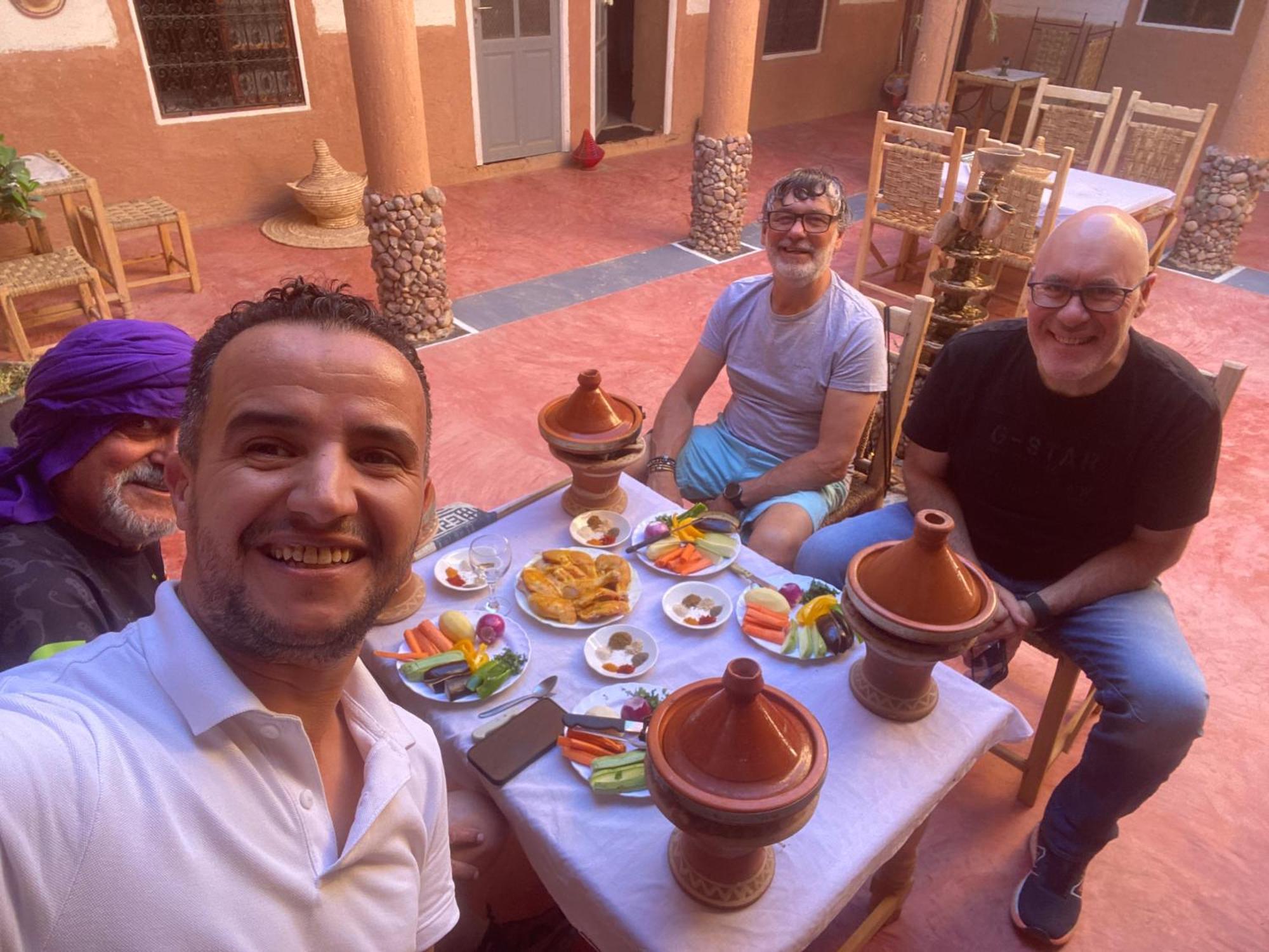 Riad Nkob Buitenkant foto